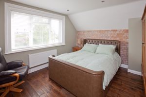 Bedroom- click for photo gallery